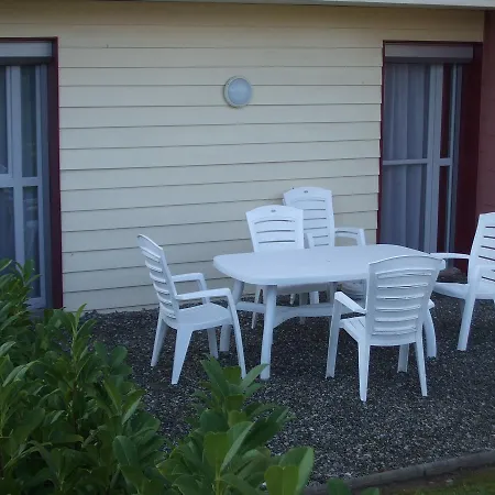 Les Pavillons Du Rooy Apartment *